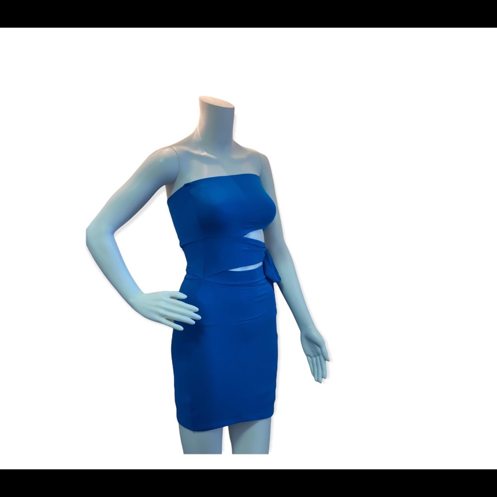 Cut Out Bodycon Dress - Picture 5 of 5